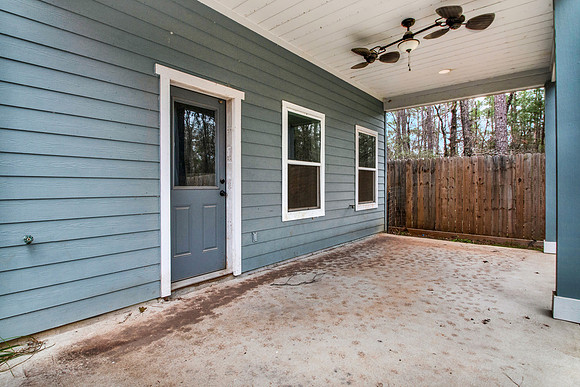 107 Cloverdale HR-4
