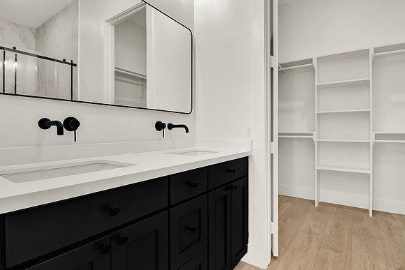 613 S Cherry St HR-22