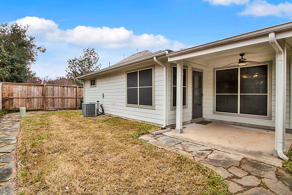 10511 Newpark Dr MLS-4