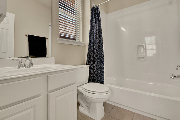 3315 Leading Point Dr MLS-27