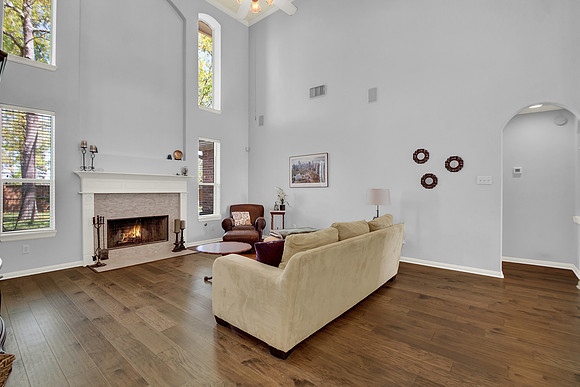 1507 Brendon Trails Dr MLS-15