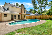 8215 Riverglade Dr HR-6