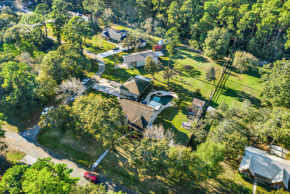 1722 Camille St HR-5