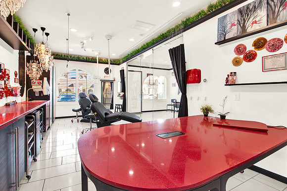 12812 Willow Centre Dr Unit B HR-14