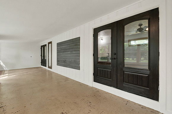 307 Carrell St HR-33