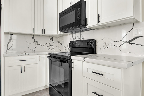 107 Cloverdale MLS-11