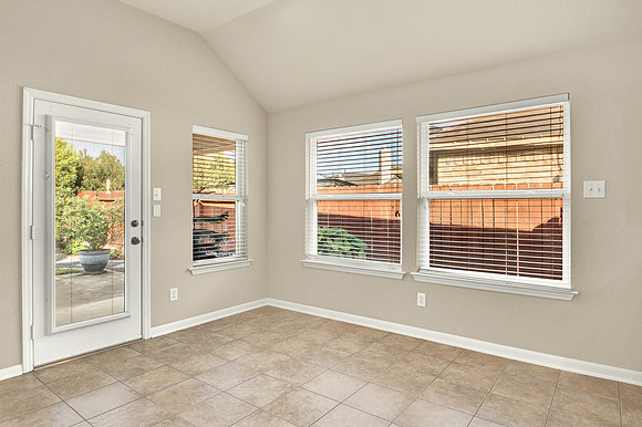 9226 Fernwillow Dr MLS-16