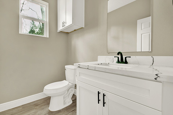 107 Cloverdale HR-13