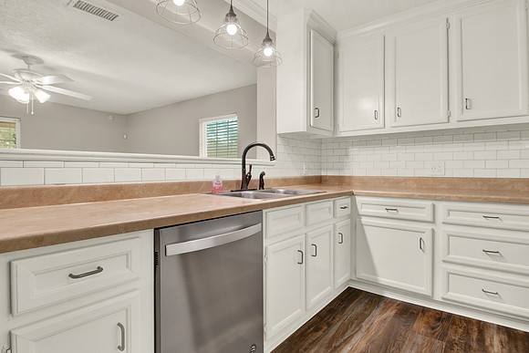 30011 Campwood Dr 2 HR-32