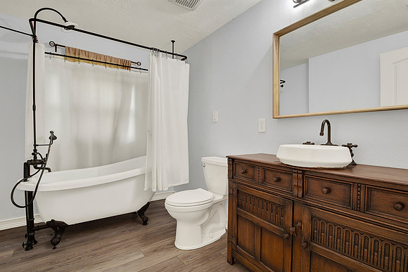 307 Carrell St MLS-29