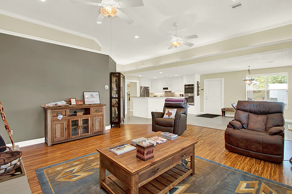 23715 Forest Trail HR-29