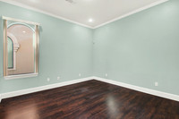 12818 Willow Centre Dr Unit D MLS-12