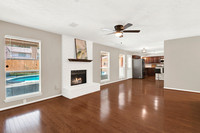8215 Riverglade Dr MLS-14