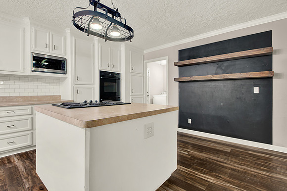 30011 Campwood Dr 2 HR-35