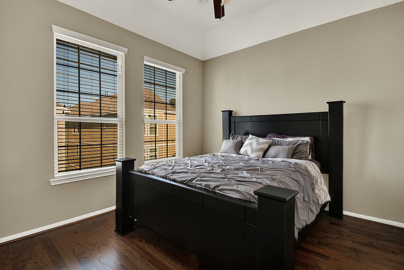 3315 Leading Point Dr MLS-28