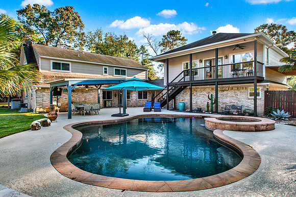 1722 Camille St HR-17