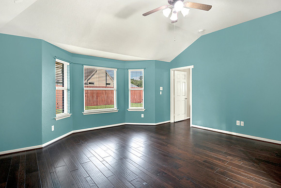 9226 Fernwillow Dr MLS-25