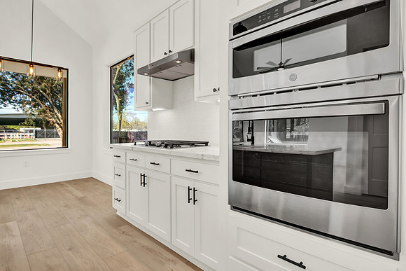 613 S Cherry St HR-13