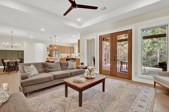 6114 E Bluff Ct HR-19