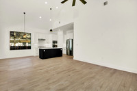 613 S Cherry St HR-5