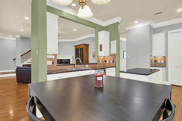 3022 E Park at Fairdale MLS-18