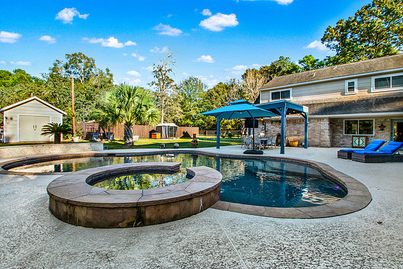 1722 Camille St HR-22