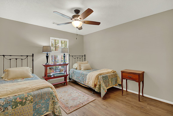 12506 Beauline Abbey St MLS-32