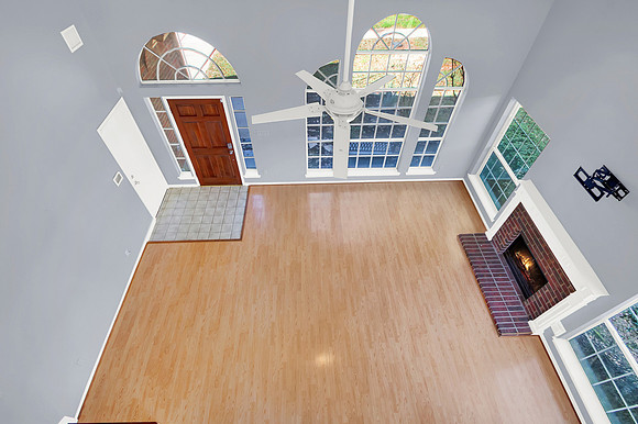 16119 Lakestone Dr MLS-31