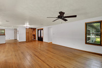 307 Carrell St MLS-17