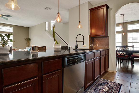 3315 Leading Point Dr MLS-14