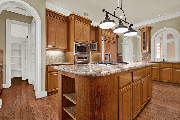 13714 Gainesway Dr 2 HR-26