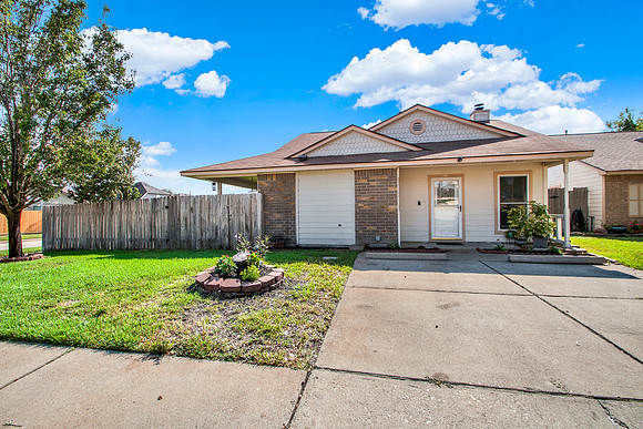 7210 Village Lake Dr MLS-8