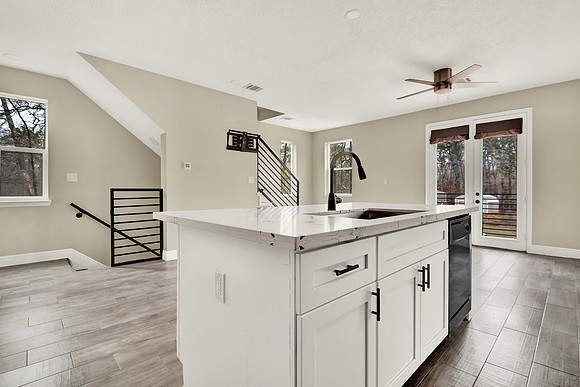 107 Cloverdale MLS-12