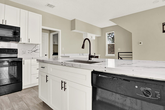 107 Cloverdale HR-10