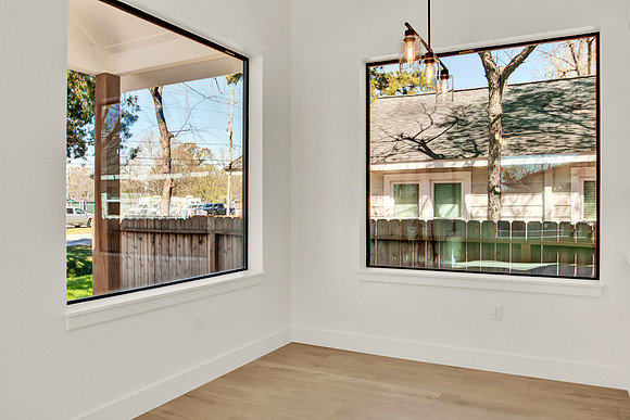 613 S Cherry St HR-7
